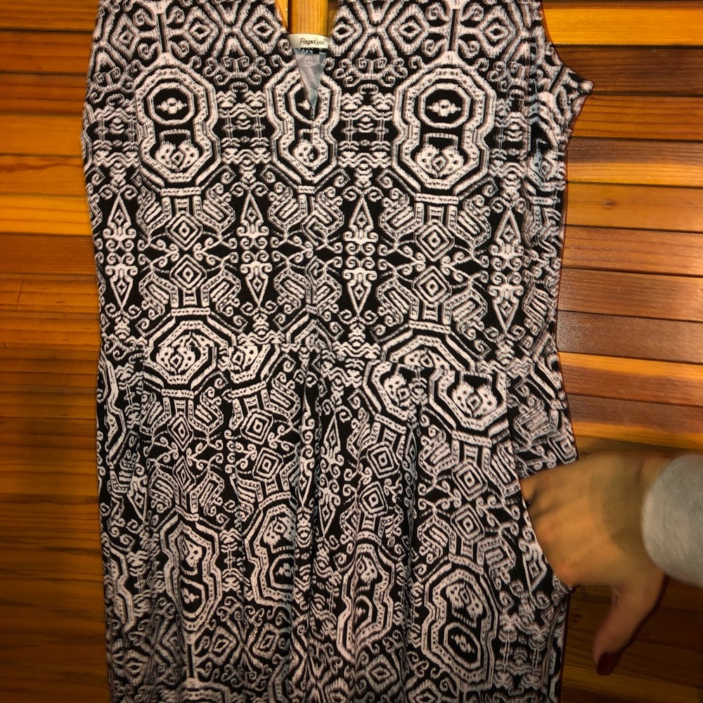 Jumpsuit - Picture 3 of 6